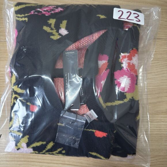 Tahari Pixel Floral Short Sleeve Sweater Blouse Size 1X Teacher Office Chic Art - Picture 11 of 11